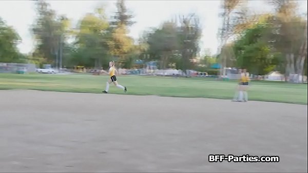 Finishing relay race on a cock in a fourway